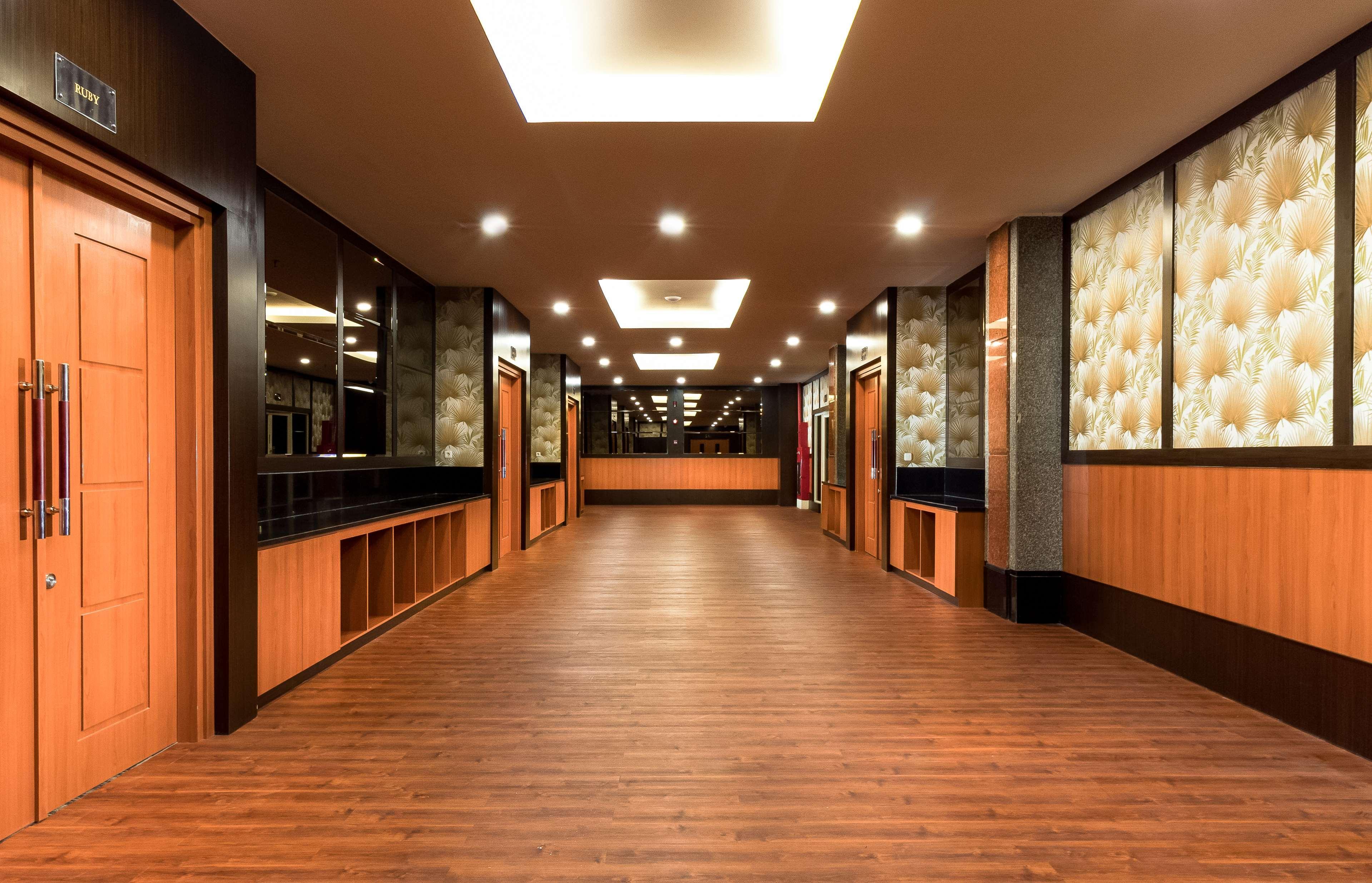 เบสต์ เวสเทิร์น เซนายัน Hotel จาการ์ตา ภายนอก รูปภาพ